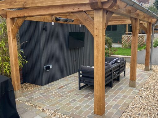 Oak Framed Pergola – Osney Crescent, Paignton